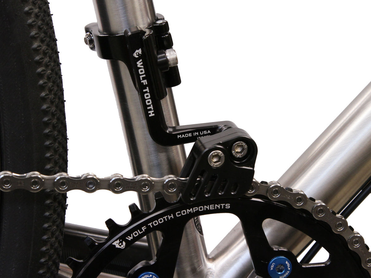 A Wolf Tooth GnarWolf Chainguide sitting over the chain