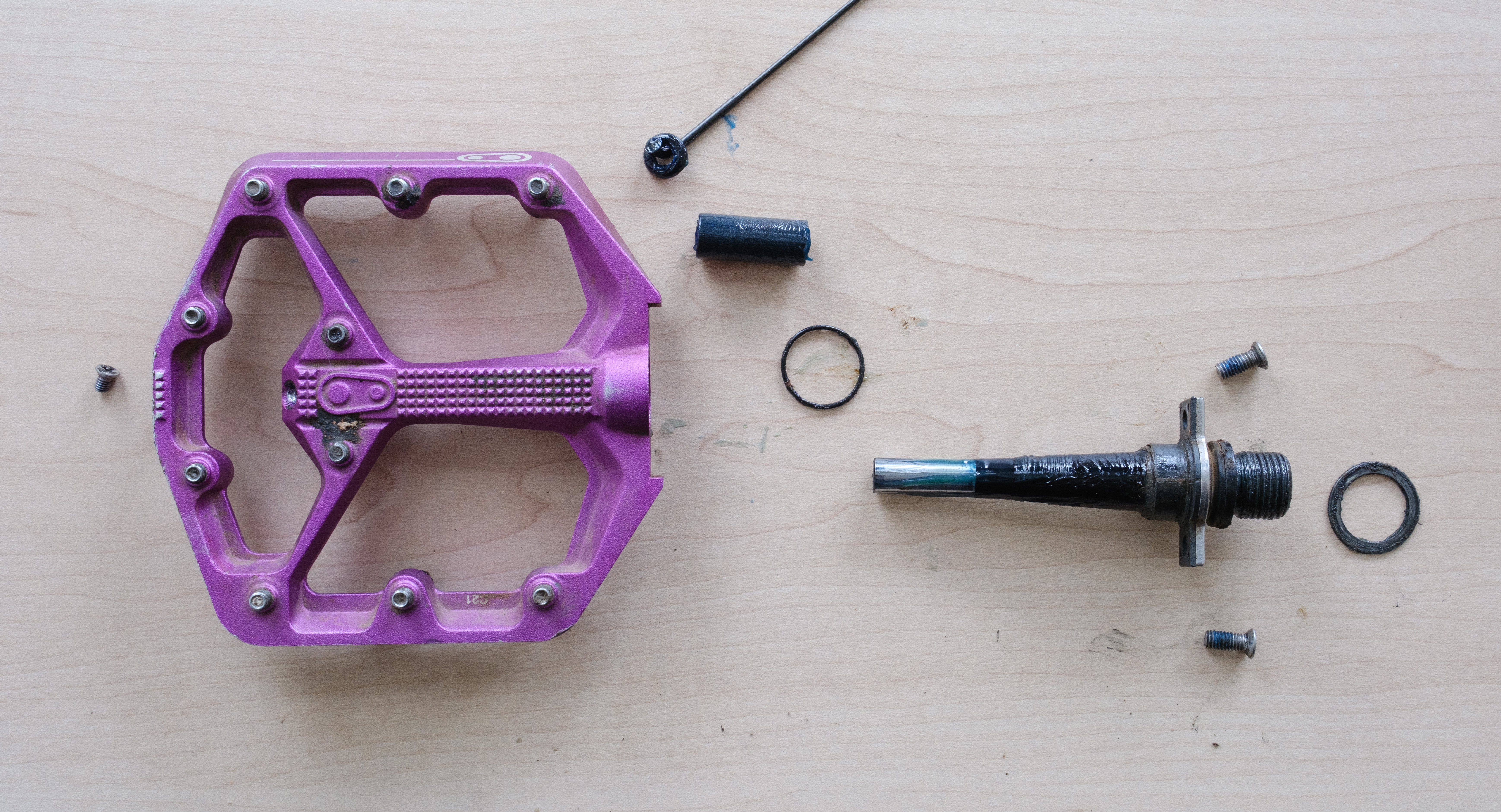 The outer bearing and o-ring of a pedal