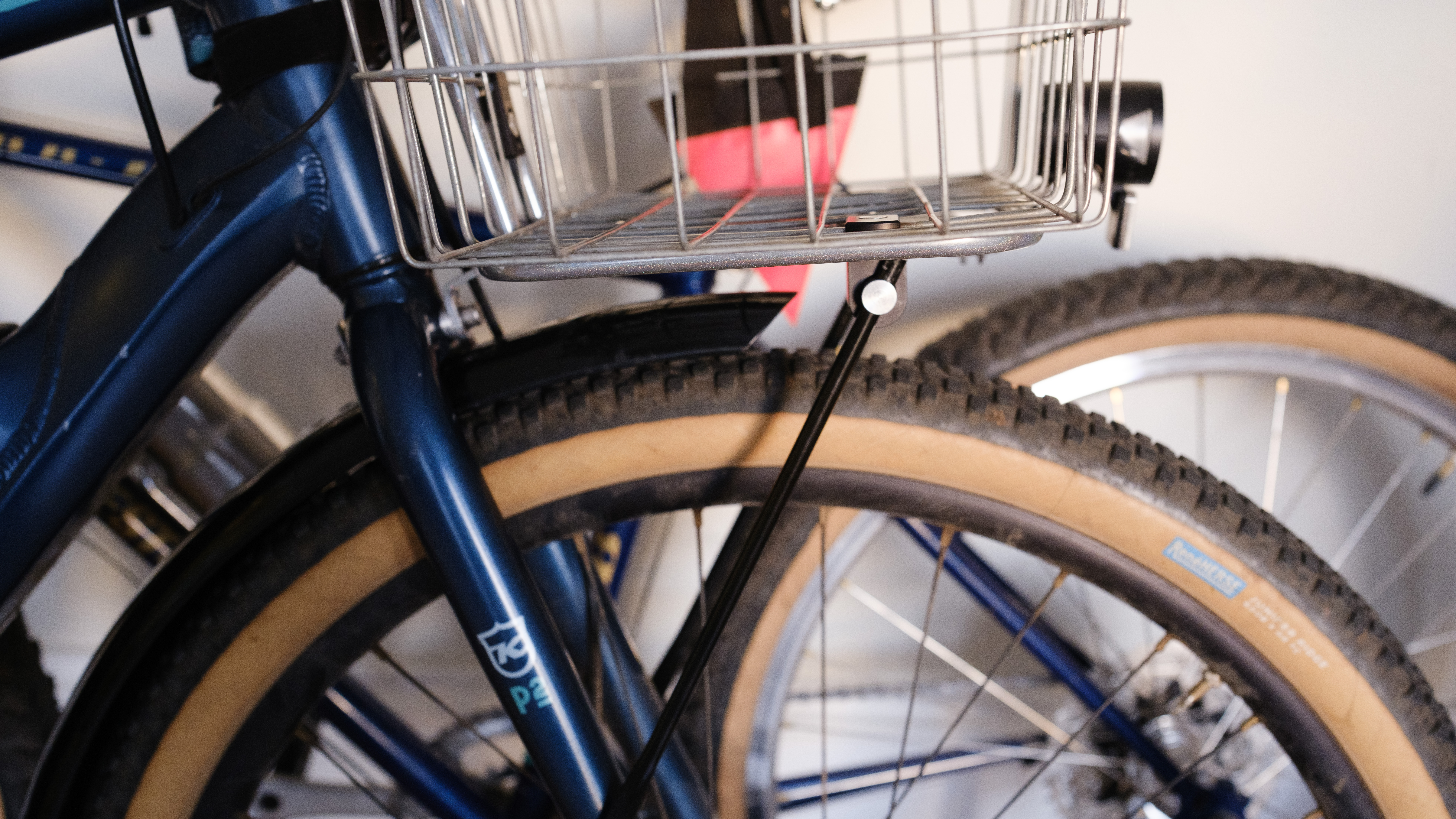 The right side of the front of a bike with a RIP Rack installed and basket mounted