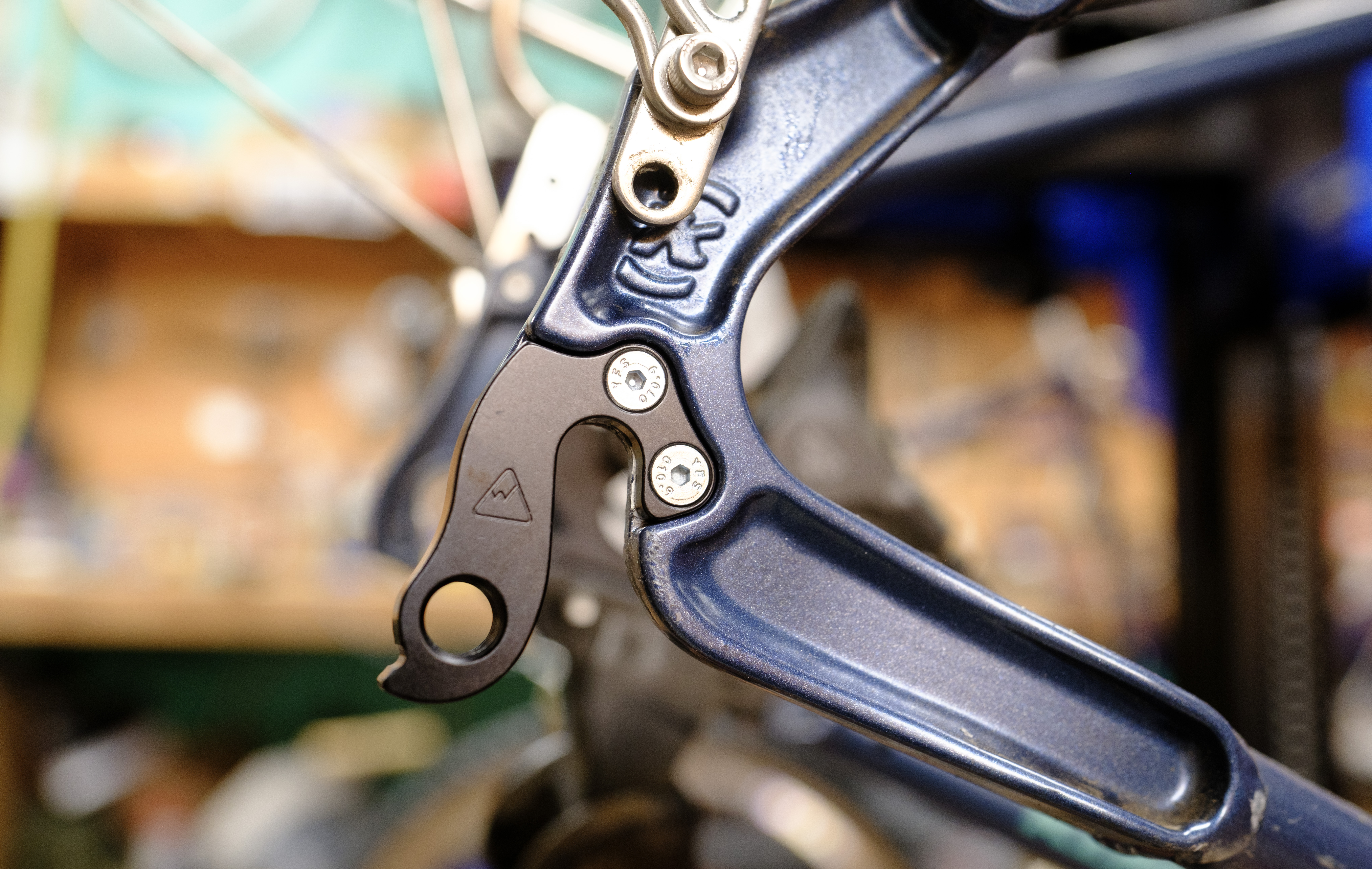 A new black derailleur hanger without even a scratch.